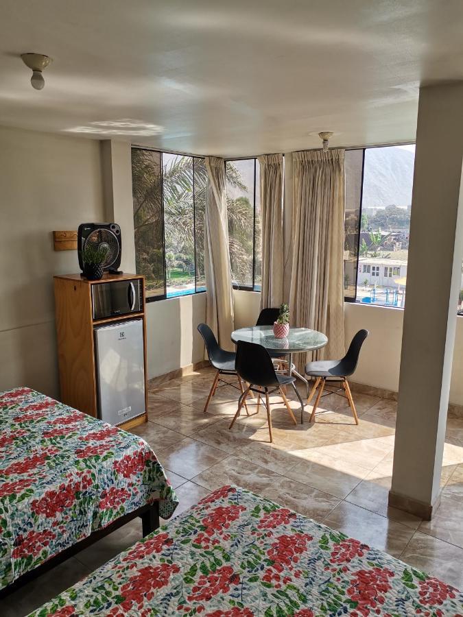 Mi Pequeno Club Hotel Лима Екстериор снимка